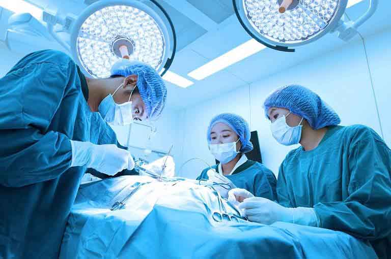 Phẫu thuật là biện pháp sau cùng được chỉ định cho bệnh nhân