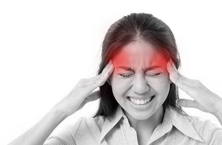 Đau đầu có thể khiến người bệnh vô cùng mệt mỏi, khó chịu và gây ra nhiều phiền toái