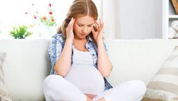 Tình trạng đau đầu ở thai phụ không thể xem nhẹ
