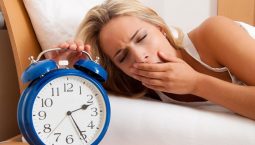 Mất ngủ đêm: Nguyên nhân và cách cải thiện chất lượng giấc ngủ có thể áp dụng tại nhà