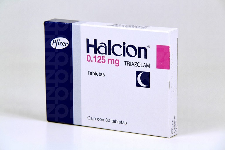 Thuốc Triazolam đươc bán dưới tên thương hiệu Halcion hỗ trợ trị mất ngủ cho người già