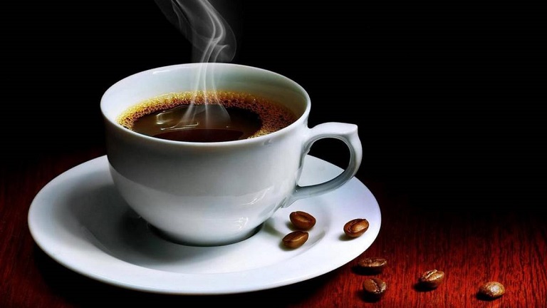 Thực phẩm chứa cafein cũng không tốt cho người bị đau đầu