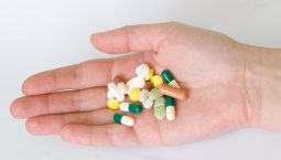 Thuốc Melatonin là gì? Có bao nhiêu loại và lưu ý gì khi dùng thuốc?