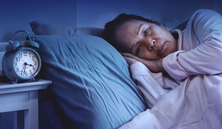 Tự xoa bóp bấm huyệt chữa mất ngủ là cách nhiều người bệnh lựa chọn