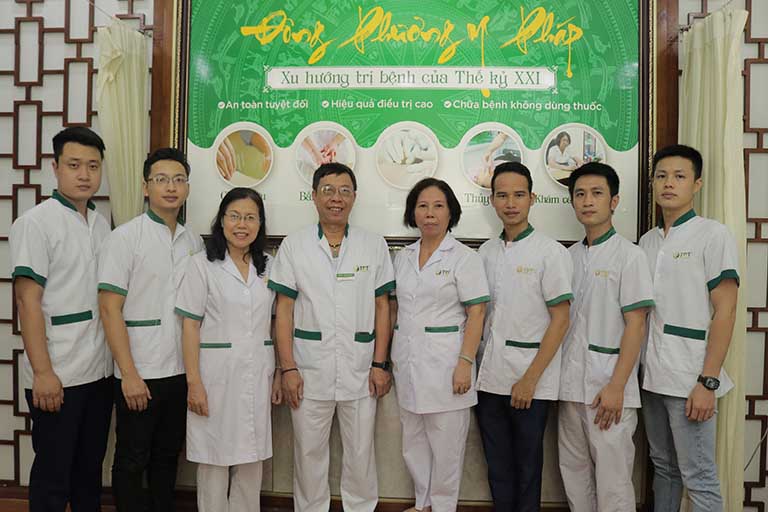 Đội ngũ chuyên gia của Trung tâm Đông phương y pháp