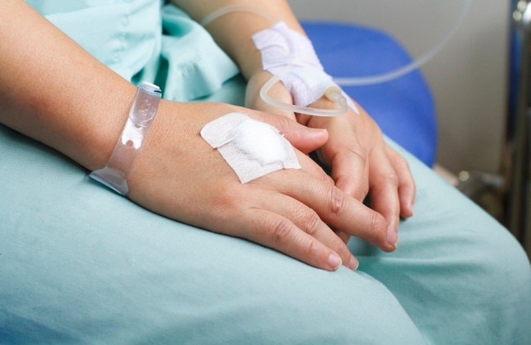 Ở Việt Nam có nhiều bệnh viện điều trị tai biến truyền máu uy tín, chất lượng