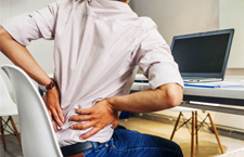 Đau lưng mệt mỏi: Nguyên nhân, triệu chứng và cách khắc phục