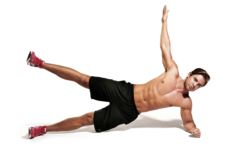 Bài tập plank giảm mỡ bụng này đòi hỏi sự cân bằng, sức mạnh và sự phối hợp của nhiều nhóm cơ